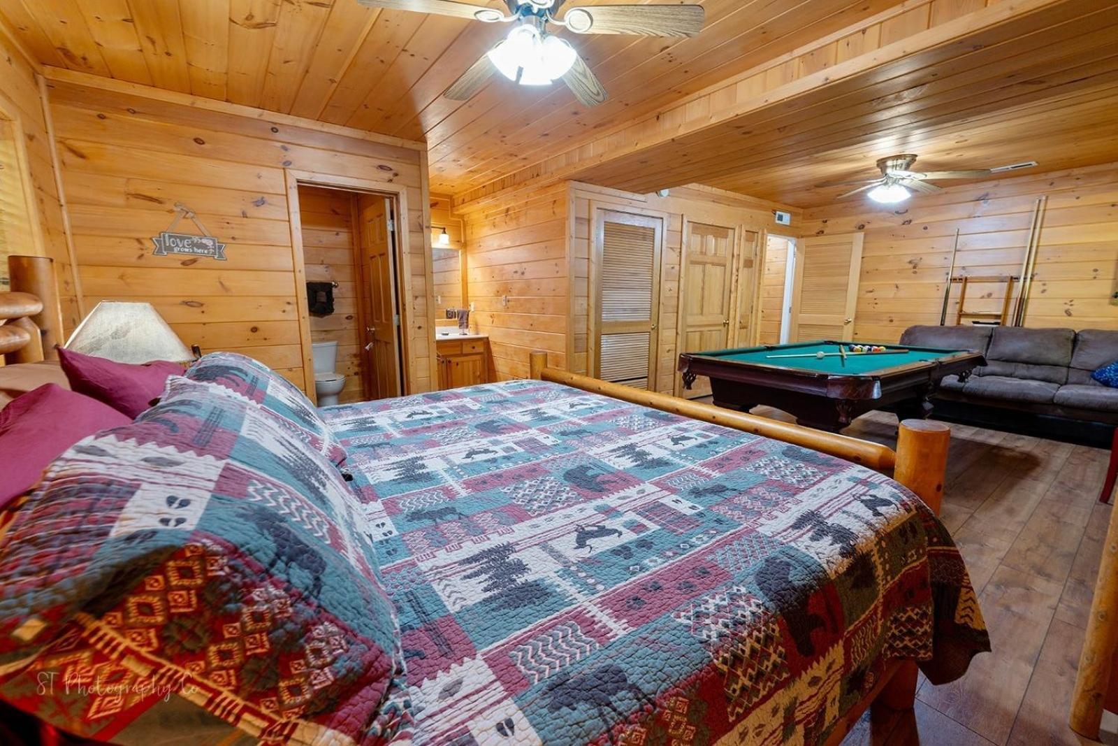 Karen'S Cabin Cabin Pigeon Forge Eksteriør billede